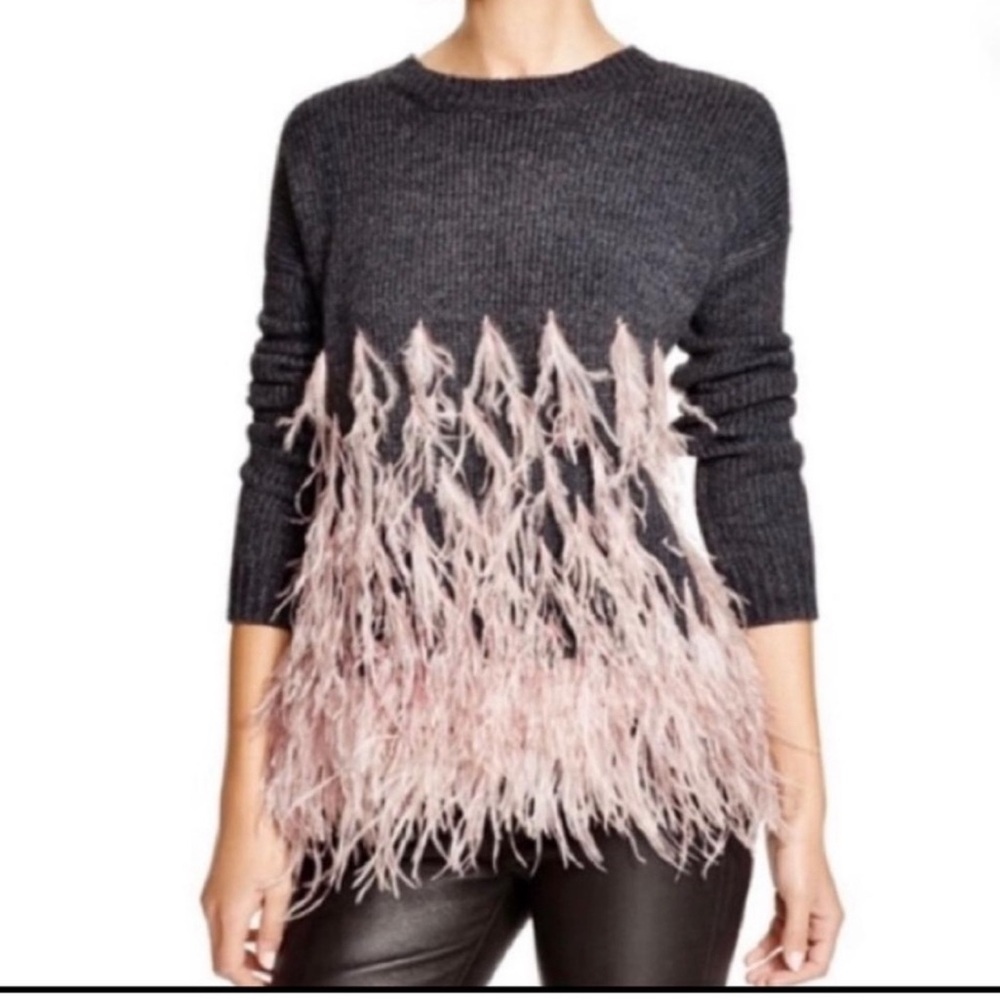 ELIZABETH AND JAMES Grey with Pink Ostrich Feather Trim Sweater size medium - Picture 2 of 10
